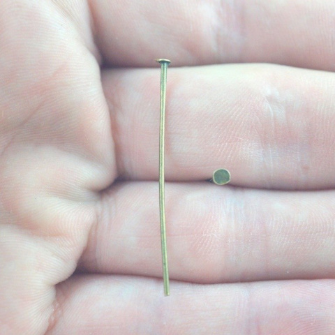 SZPILKI Z PŁASKĄ GŁÓWKĄ 35 mm -STARE ZŁOTO 30szt.