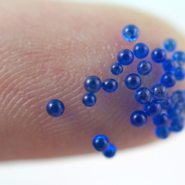 MIKROKULKI TRANSPARENTNE GRANATOWE 5 g.