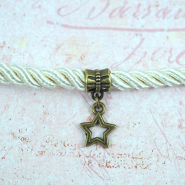 ZAWIESZKA AŻUROWA GWIAZDKA