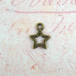 ZAWIESZKA AŻUROWA GWIAZDKA