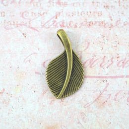 ZAWIESZKA METALOWA LIŚĆ