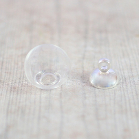 WISIOREK KULA SZKLANA 12 mm.