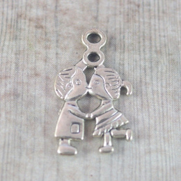 ZAWIESZKA SREBRNA ZAKOCHANA PARA