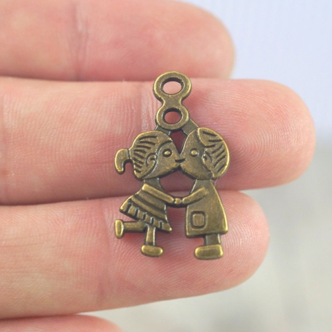 ZAWIESZKA STARE ZŁOTO ZAKOCHANA PARA