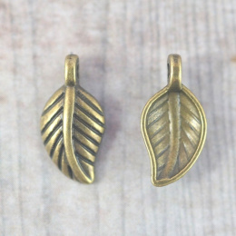 ZAWIESZKA LISTEK STARE ZŁOTO 2 szt.