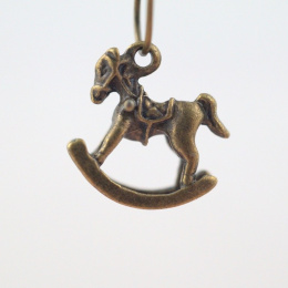 ZAWIESZKA K0NIK NA BIEGUNACH