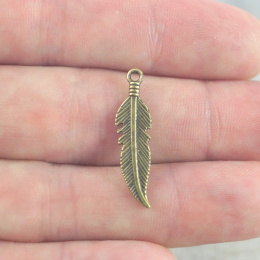 ZAWIESZKA STARE ZŁOTO PIÓRKO 2 szt.