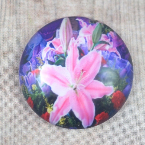 KABOSZON SZKLANY KWIATY 18 mm.