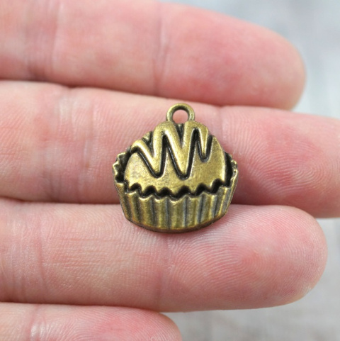 ZAWIESZKA BABECZKA " MUFFINKA"