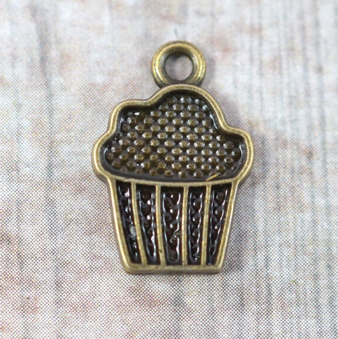 ZAWIESZKA BABECZKA " MUFFINKA"