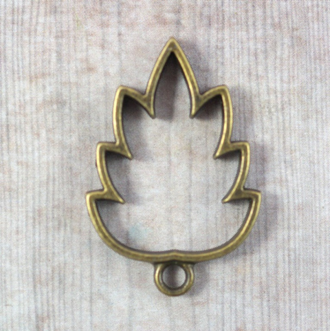 ZAWIESZKA ,RAMKA STARE ZŁOTO LIŚĆ