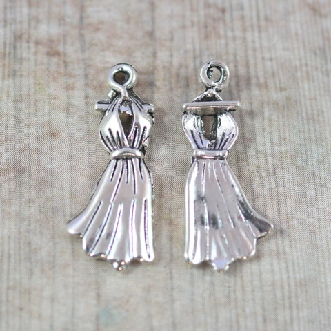 ZAWIESZKA SUKIENKA BALOWA