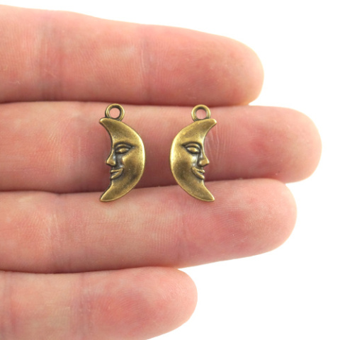 ZAWIESZKA METALOWA KSIĘŻYC