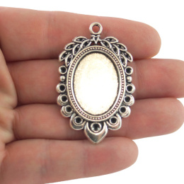 BAZA WISIORKA DO KABOSZONA OWALNA 18x25 mm