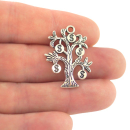 ZAWIESZKA DRZEWO SZCZĘŚCIA