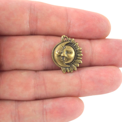 ZAWIESZKA KSIĘŻYC i SŁOŃCE