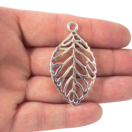 ZAWIESZKA LIŚĆ AŻUROWY