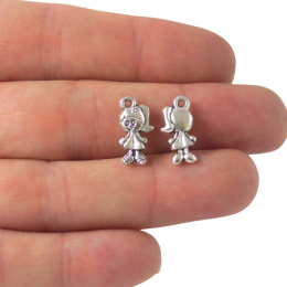 ZAWIESZKA SREBRNA DZIEWCZYNKA