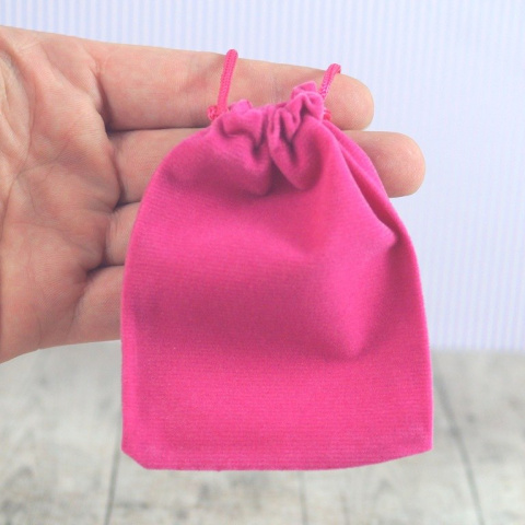 WORECZEK WELUROWY CIEMNORÓŻOWY 10x12cm