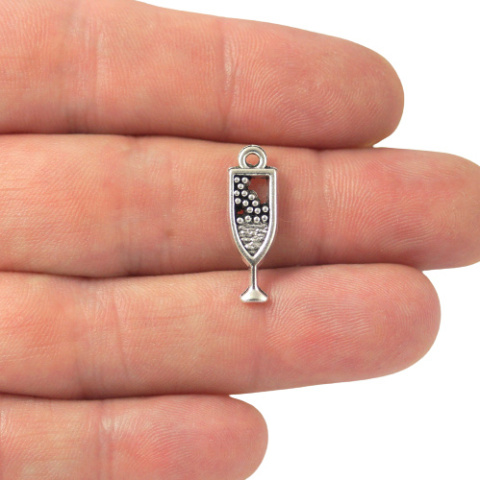 ZAWIESZKA METALOWA KIELISZEK