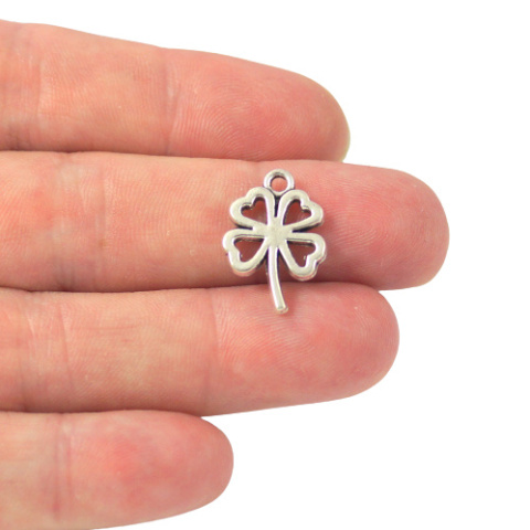 ZAWIESZKA SREBRNA KONICZYNKA