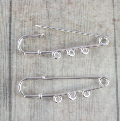 BAZA BROSZKI AGRAFKA SREBRNA 50 mm 3 otwory.