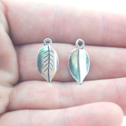 ZAWIESZKA SREBRNA LISTEK