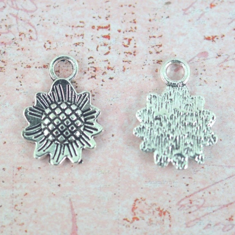 ZAWIESZKA SREBRNA SŁONECZNIK