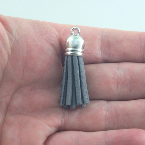 CHWOST- ZAMSZOWY Z METALOWĄ SREBRNĄ KOŃCÓWKĄ 3 szt.