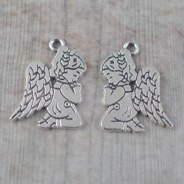 ZAWIESZKA ANIOŁEK KLĘCZĄCY ,MODLĄCY